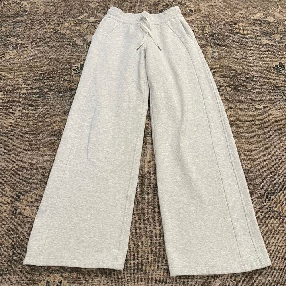 Lululemon Scuba Mid-Rise Wide-Leg Pant *Regular Light Heather Gray Womens XS